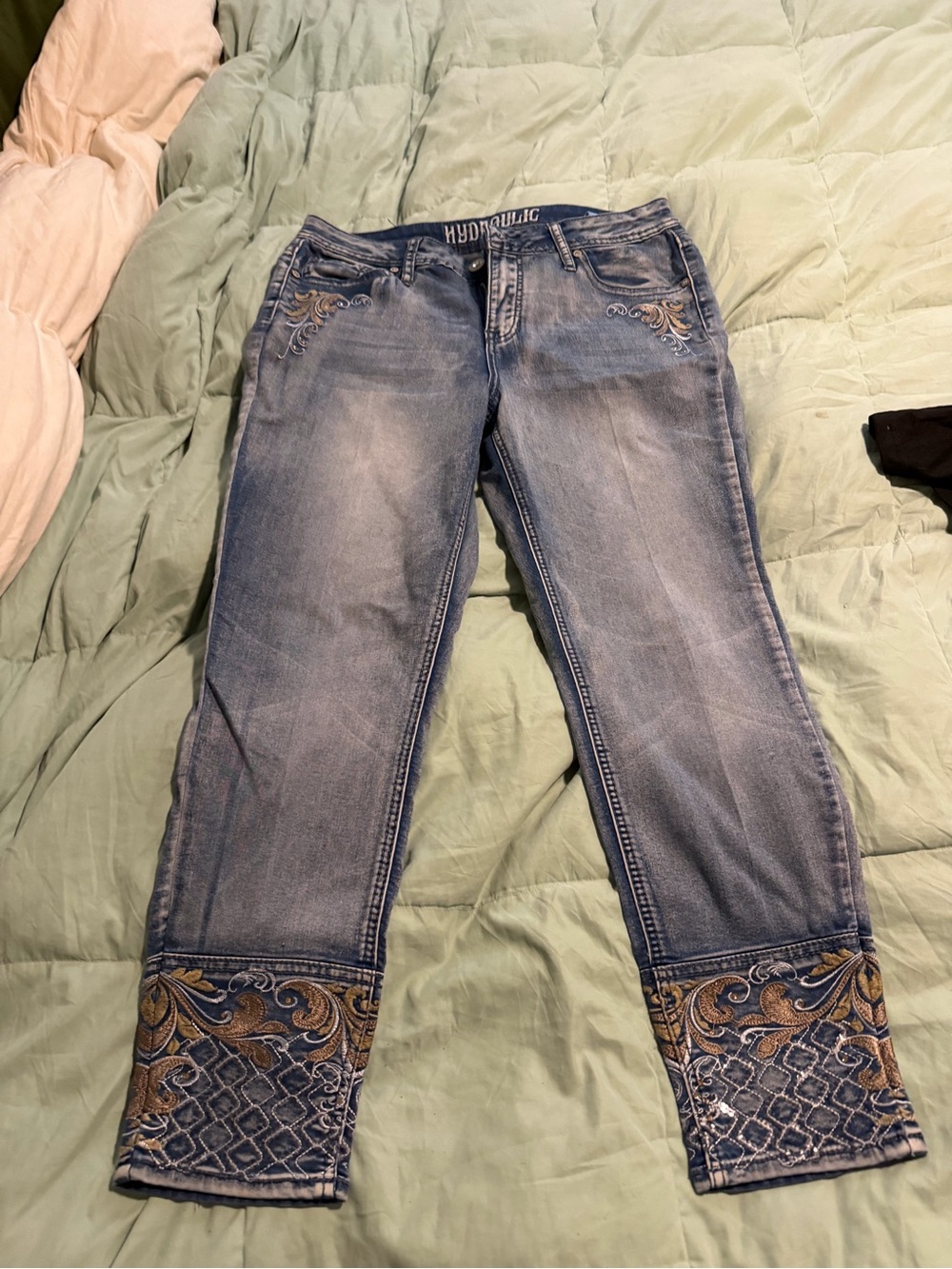 Hydraulic Denim Cropped Jeans with Gold Embroidery